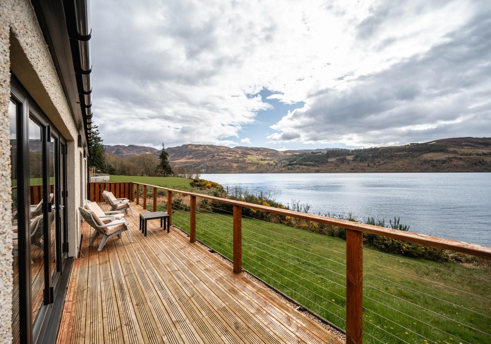 Shoreland Lodges - Holly Lodge Fort Augustus Exterior foto